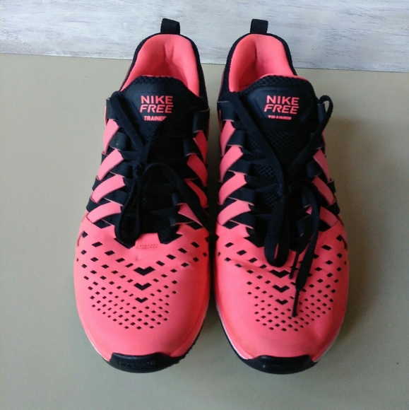 Nike Free Trainer 5.0 'Black Atomic Red' - Picture 3 of 10